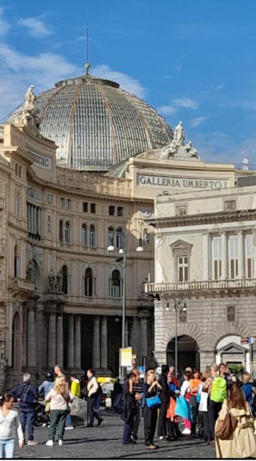 Il Salotto Di Chiaia Hotel Naples Exterior photo